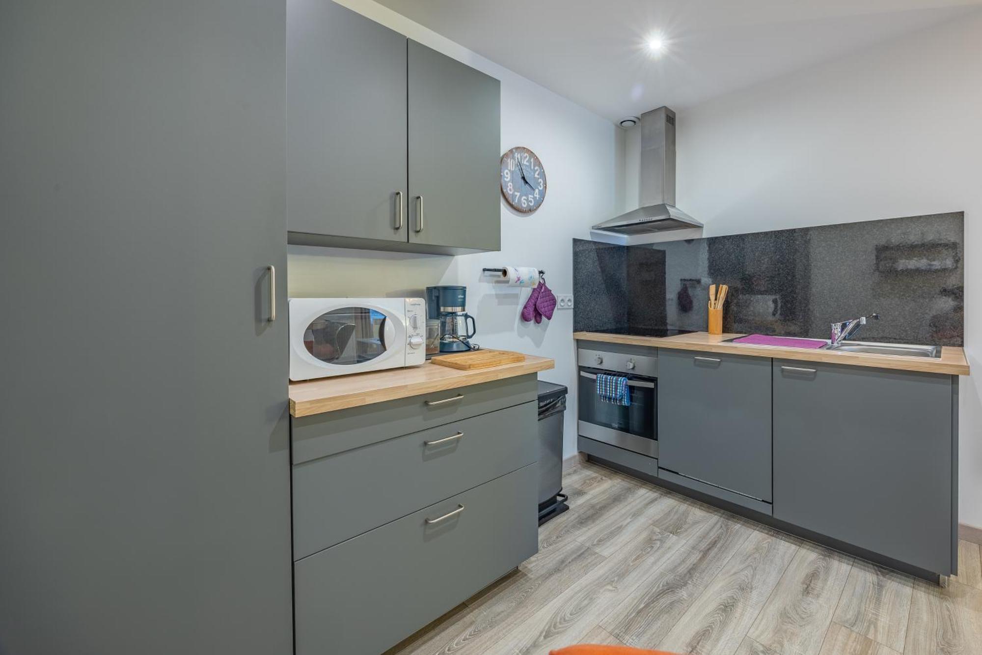 Logis Du Grand Pin Apartment Saint-Martin-des-Entrees ภายนอก รูปภาพ
